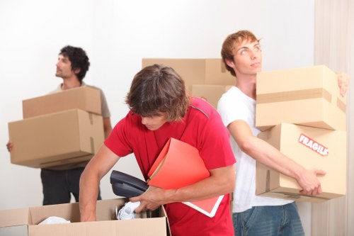 Flexible moving support for Bayswater flats and homes