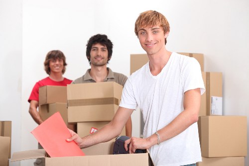 Local movers managing access challenges for a Bayswater property